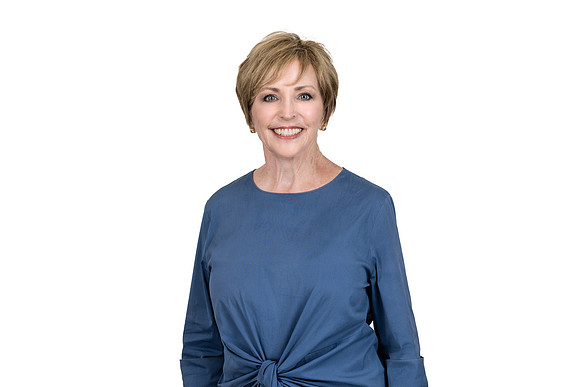 Real Estate Headshot Photographer Long Beach-001