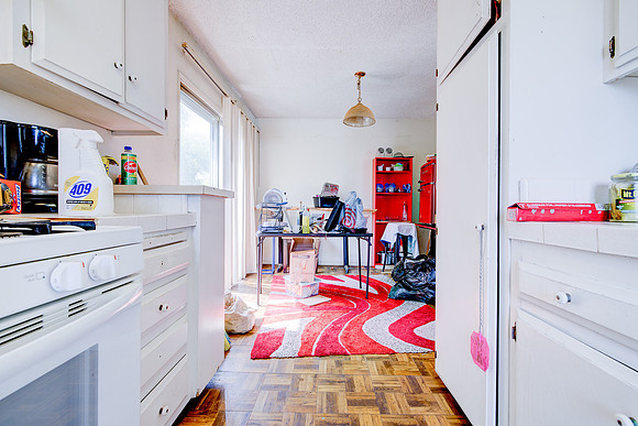3729 Glendon Ave Interior-100