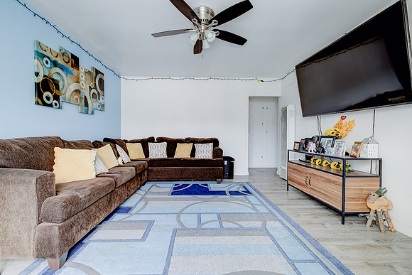 4316 W 163rd Lawndale Interior-011