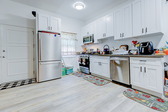 10223 Crenshaw Blvd Inglewood Interior-029