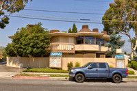 11311 La Mirada Exterior-4