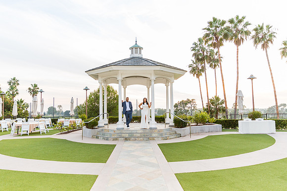 Hornblower Icon Yacht Wedding Photos-177