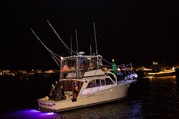 Newport Christmas Light Parade-136