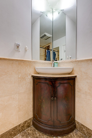 7561 Center Ave 15 Interior-70