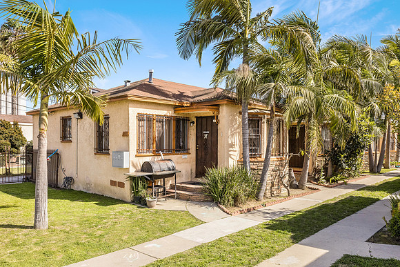 432 W Palm St-003