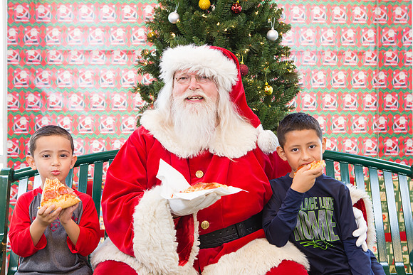 Pizza with Santa-126