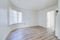 1144 W 57th St Los Angeles Interior-007