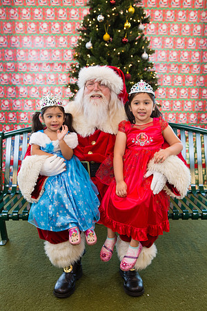 Pizza with Santa-109