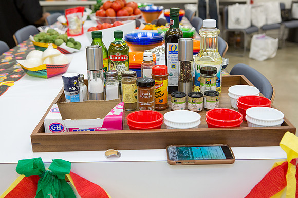 Uniregistry Salsa Contest 2017-21
