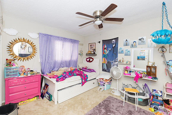 3520 Elm Ave-034