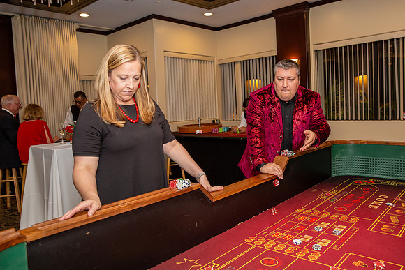 Love is in the air - The Grand Long Beach - David England Photography-108
