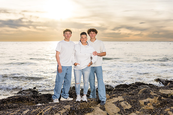 Family Photos Crystal Cove Newport Beach Ca-073
