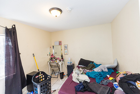 10413 S Main Street - Real Estate Photographer Los Angeles-64