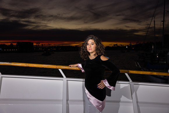 Icon Yacht - City Experiences By Hornblower-008
