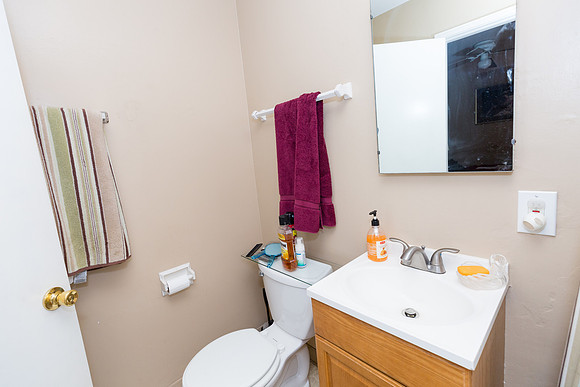 Real Estate Photographer Lbc - 1094 Cherry Ave-17
