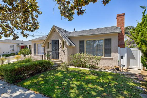 4245 E 14th St Exterior-4