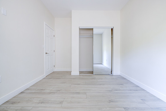 2945 West Blvd Interior-019
