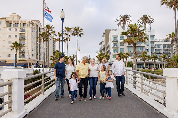 Family photos Oceanside Pier-009