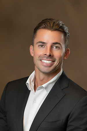 Web - Real Estate Headshot Photographer Long Beach Ca-029