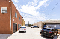 1409 Magnolia Ave Front-007