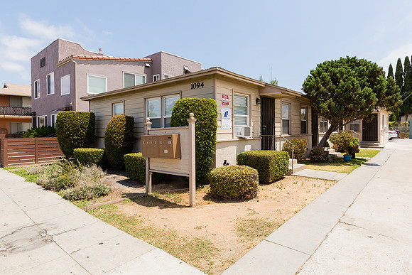 Real Estate Photographer Lbc - 1094 Cherry Ave-2