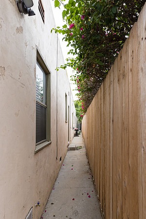 733 Daisy Ave-001