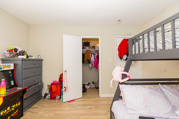 1626 w 104th st-25