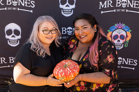 Mr. Bones Culver City Halloween Photographer-232