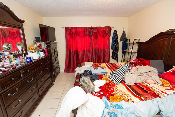 10413 S Main Street - Real Estate Photographer Los Angeles-93