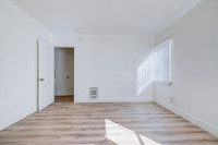 1144 W 57th St Los Angeles Interior-015