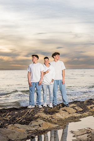 Family Photos Crystal Cove Newport Beach Ca-075
