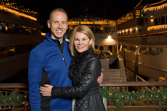 Newport Christmas Light Parade-71