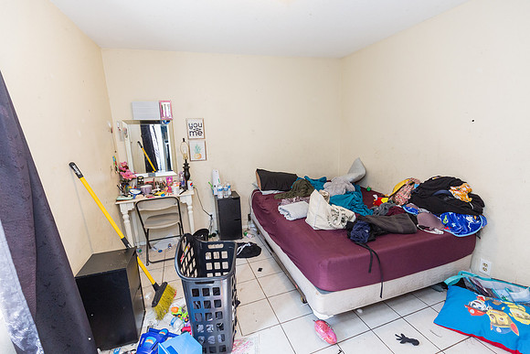 10413 S Main Street - Real Estate Photographer Los Angeles-66