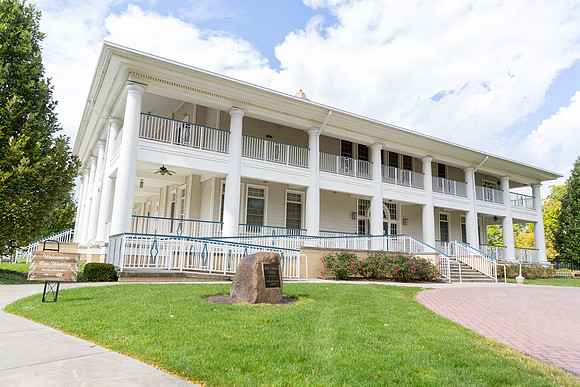 Buhl Casino - Matt and Hannah - David England Photography-20