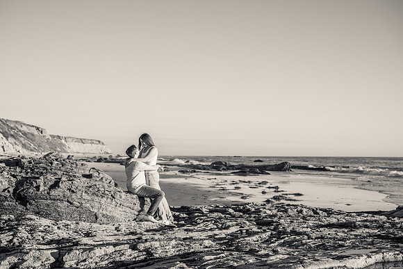 Engagement Photographer Newport Beach Ca - Engagement Photos Crystal Cove Newport Beach-91