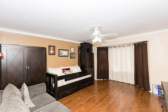 432 W Palm St-061
