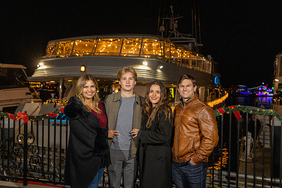 City Cruises Holiday Photos - Newport Beach-91