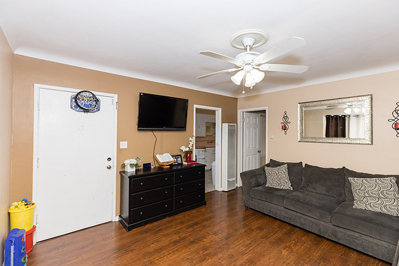 432 W Palm St-063
