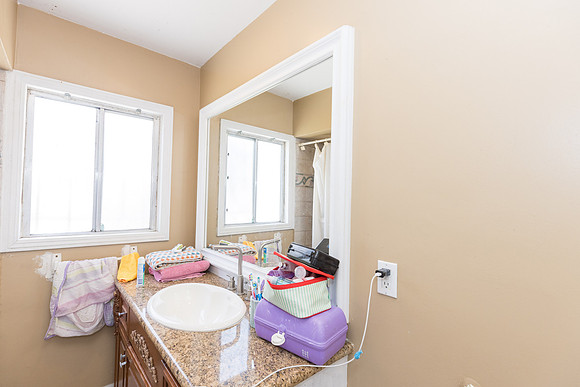 432 W Palm St-009
