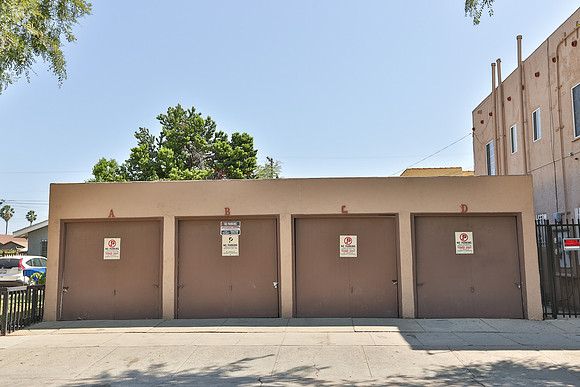 1640 Gundry Ave LB-23