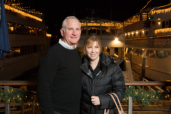 Newport Christmas Light Parade-56