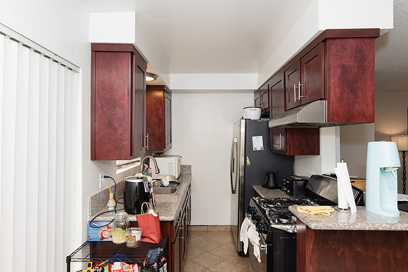 3520 Elm Ave-016