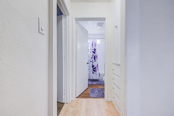 4316 W 163rd Lawndale Interior-042