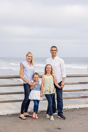 Family photos Oceanside Pier-033