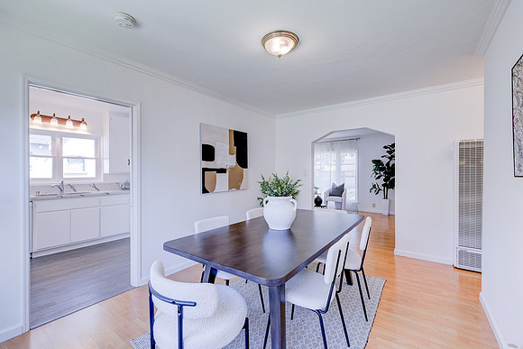 4245 E 14th St Interior-22