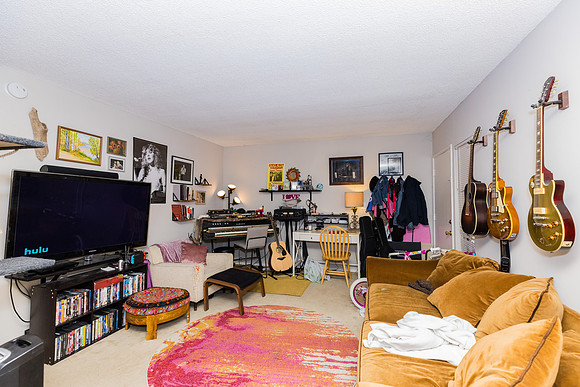 3520 Elm Ave-059