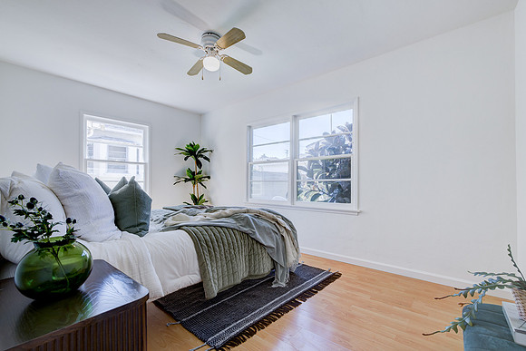 4245 E 14th St Interior-47