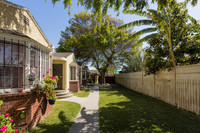 338 W Magnolia St-075