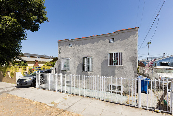 815 W 62nd Place Los Angeles-002