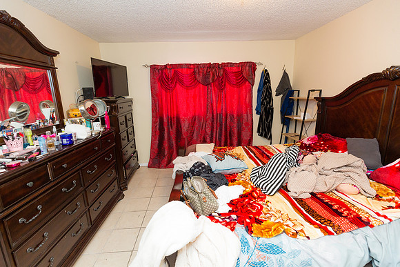 10413 S Main Street - Real Estate Photographer Los Angeles-92